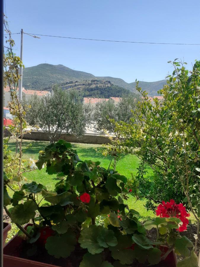 Apartmani Bridge Trebinje Luaran gambar